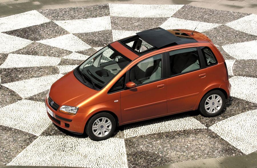  Fiat Idea (350) 2003 года  (фото 16 из 95)